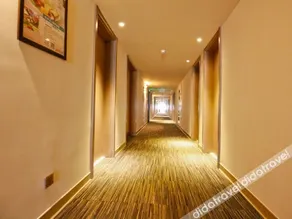 Jinjiang Inn Select (Xi'an Big Wild Goose Pagoda Jiangong Road Yanxingmen Metro Station) - Image 2
