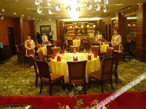 Dongdu Hotel (Xiushan Railway Station Branch) - Image 2