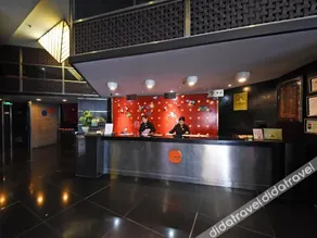 Orange Inn - Image 4