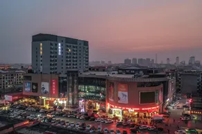 Lavande Hotel (Langfang Dacheng Xinda Xintiandi Plaza) - Image 2