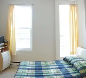 Dundas Apartments & Suites - Image 3