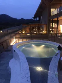 Yunfuli Yunsu·Emeishan Yunshuiju Private Hot Spring B&B - Image 5