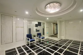 Linglongwan Holiday Hotel - Image 5