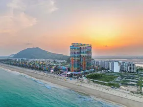 FLAMINGO IBIZA HAI TIEN - Image 2