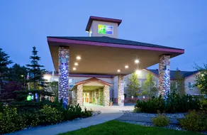 Holiday Inn Express Anchorage - Image 2