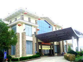 Zhaojun Hotel - Image 4