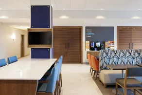 Holiday Inn Express & Suites Calera North by IHG - Image 2