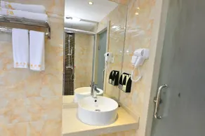Mankedun Hotel (Guangzhou Sanyuanli Metro Station) - Image 3
