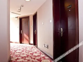 Shanghai Baifu Hotel - Image 4