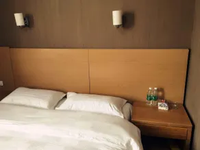 Yinchuan Xueshiyuan Inn - Image 5