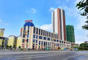 7 Days Inn (Huaying Liangtai International Branch) - Image 3