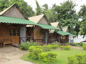 Sugar Cane Guesthouse-II - Image 5