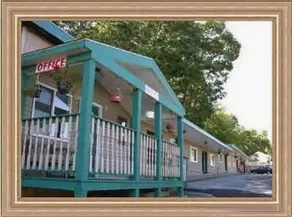 Budget Inn North Kingstown - Image 5