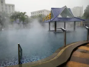Qianjiang Hot Spring Hotel - Image 5
