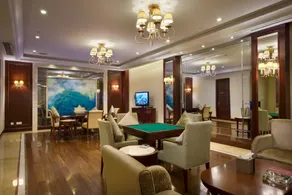 Jiyang Lake Hotel - Image 3