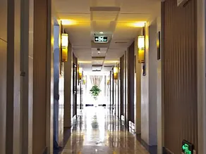 Yijin Meiyi Hotel (Binjiang Park CBD Food Street Branch) - Image 3