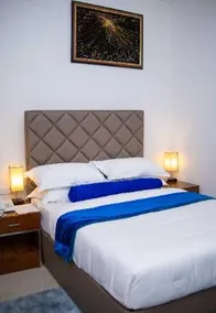 The Hallmark Hub Hotel and Apartments - Image 4