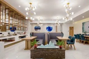 Anlan Select Hotel - Image 3