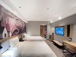 Shankee Chain Hotel (Lingshui Xincun Zhen Nanwan Houdao) - Image 4