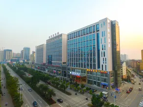 Winning Hotel - Image 2
