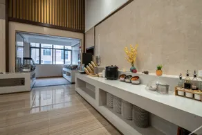 Lavande  Hotels (Ningxiang Emerald Lake International Plaza Store) - Image 2