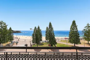 Coogee Bay Hotel - Image 5