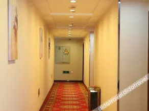 Super 8 Hotel Beijing Chang Ping Xi Guan - Image 3
