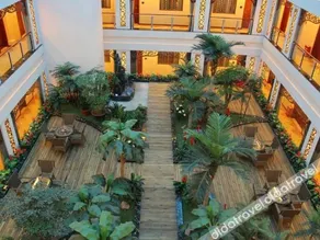 Jianlang Holiday Hot Spring Hotel - Image 4