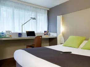 Hôtel Campanile Roissy - Saint-Witz - Image 4