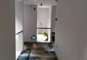 Fenyi Vichy Premium Hotel - Image 4
