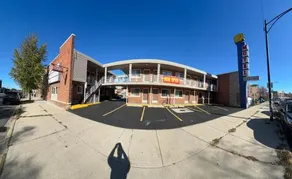 Apache Motel - Image 5