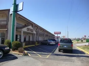 Budget Inn Express - Image 3