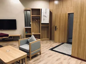Junbo Smart Cinema Hotel - Image 5