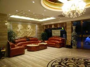 Huiqian Hotel (Dream Store) - Image 3