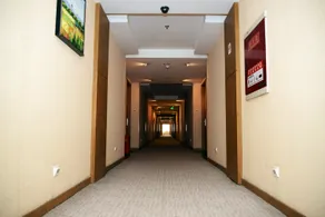 Sunshine Golden Hotel Pengzhou - Image 3