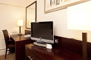 Mercure Wetherby Hotel - Image 2