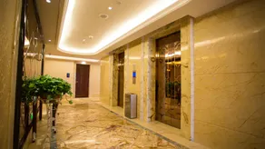 Longyou International Grand Hotel - Image 4