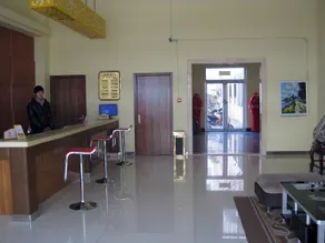 Baiyulan Business Hotel （Weihai Torch Eight Street, Shandong University） - Image 3