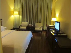 Xinmanlou Huiyuan International Hotel - Image 4