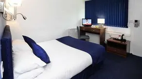 The Hotel Rafiya, Redditch - Image 3