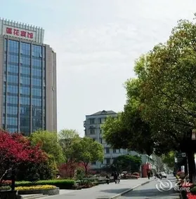 Lotus Hotel - Image 2