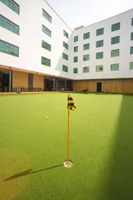 High Victory Hotel - Image 4