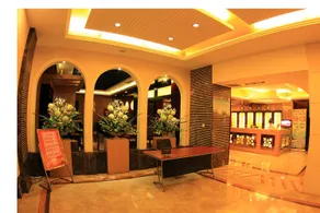 Jinjiang Garden Hotel - Image 4