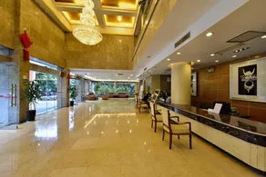 Qian Shan Holiday Hotel - Image 4