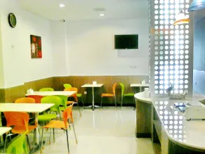 Franks Hotel - Image 3