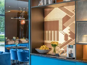 JI Hotel (Shanghai Jiading Xincheng Baolong Plaza) - Image 4
