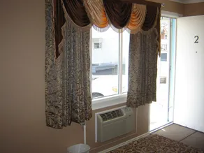 Lucien Motel - Image 3