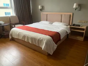 Lv Yuan Hotel - Image 2