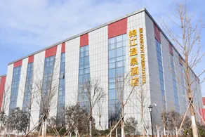 Luxinan Hot Spring Hotel - Image 3