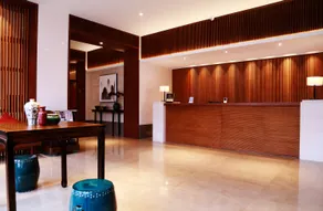 Ruili Hotel - Image 2
